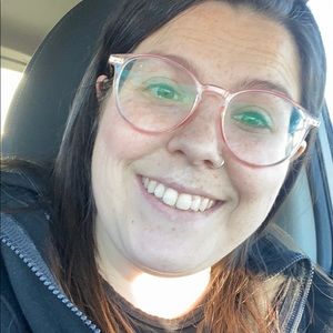 Meet your Posher, Ariella